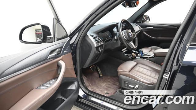 BMW iX3 M Sport, 2022 11