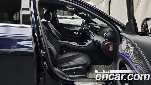 Mercedes-Benz E-класс W213 AMG Line, 2022 11