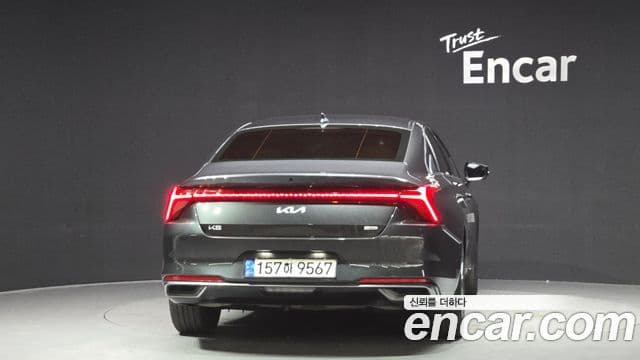 Kia K8 гибрид Signature, 2022 4