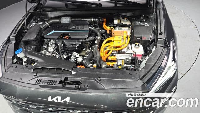 Kia K8 гибрид Signature, 2022 6