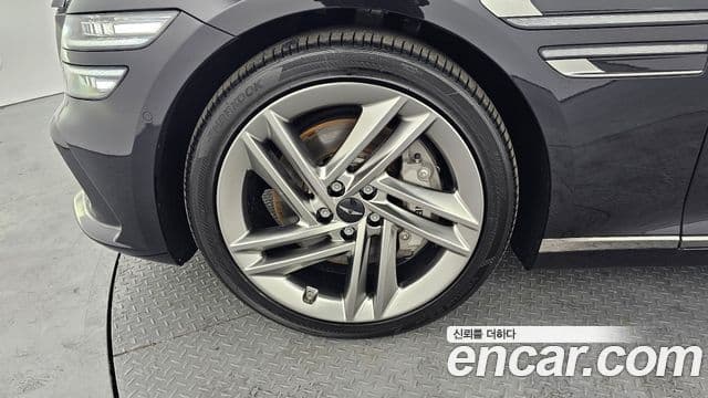 Genesis G80 (RG3) бензин 2.5 турбо AWD, 2025 все фото