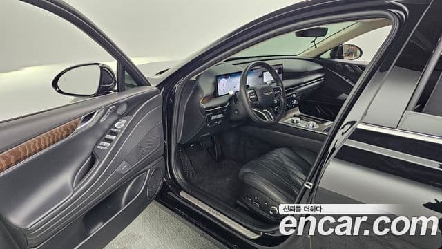 Genesis G80 (RG3) бензин 2.5 турбо AWD, 2025 11