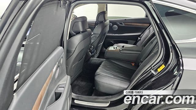 Genesis G80 (RG3) бензин 2.5 турбо AWD, 2025 12