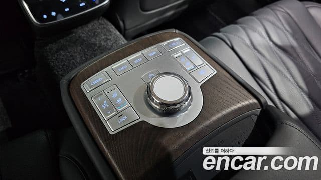 Genesis G80 (RG3) бензин 2.5 турбо AWD, 2025 19