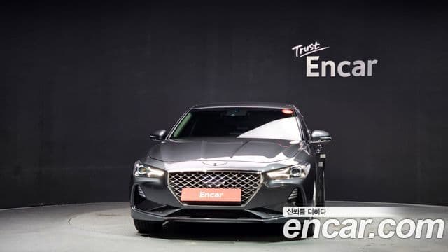 Genesis G70 Elite, 2019 3