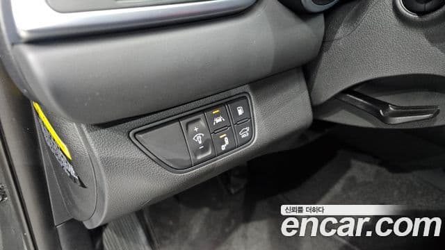 Genesis G70 Elite, 2019 17