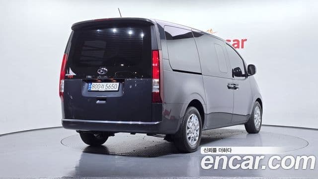 Hyundai Staria Modern, 2023 2
