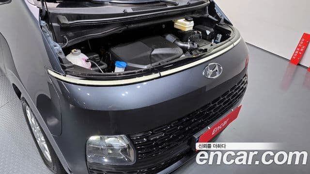 Hyundai Staria Modern, 2023 6