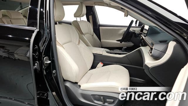 Toyota 크라운 кроссовер, 2023 10