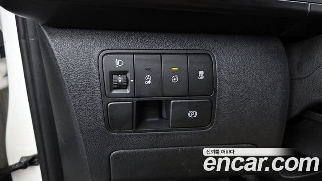 Hyundai Staria Modern, 2023 17