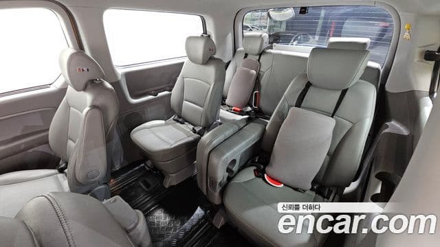 Hyundai Grand Starex детский перевозочный автомобиль, 2017 11