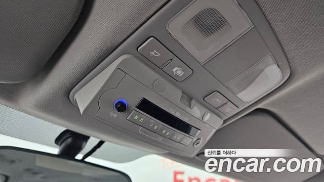 Hyundai Grand Starex детский перевозочный автомобиль, 2017 15