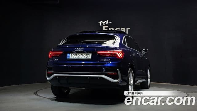 Audi Q3 (F3) 35 TDI Premium Sportback, 2023 4