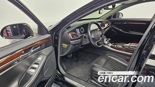 Genesis EQ900 Prestige, 2016 10