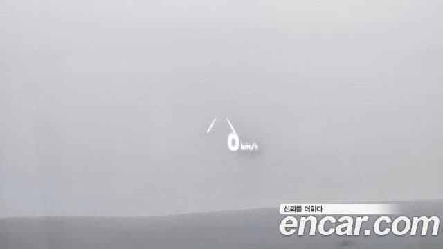 Genesis EQ900 Prestige, 2016 13