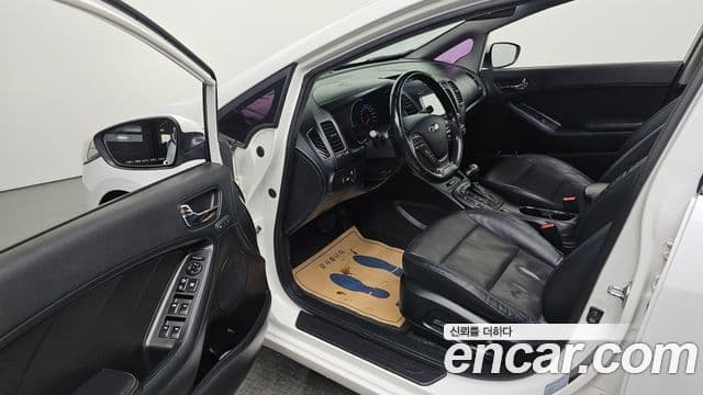 Kia K3 Noblesse, 2015 10