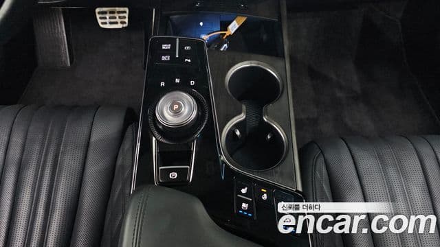 Kia K8 Platinum, 2023 9