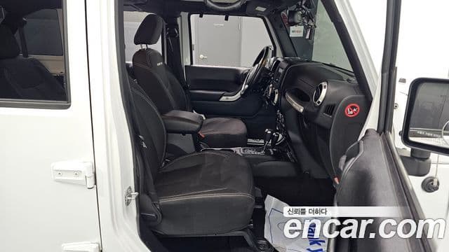 Jeep Wrangler (JK) 3.6 Rubicon 4도어, 2017 12