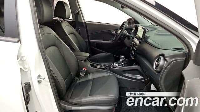 Hyundai The / новый New Kona Inspiration, 2021 12