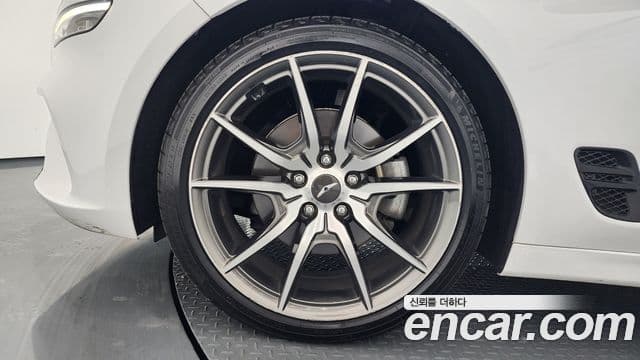 Genesis The / новый New G70, 2023 все фото