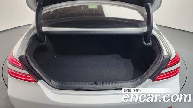 Genesis The / новый New G70, 2023 20