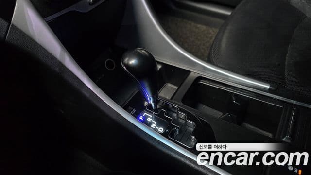 Hyundai YF Sonata LPI Premier(для людей с инвалидностью), 2010 9