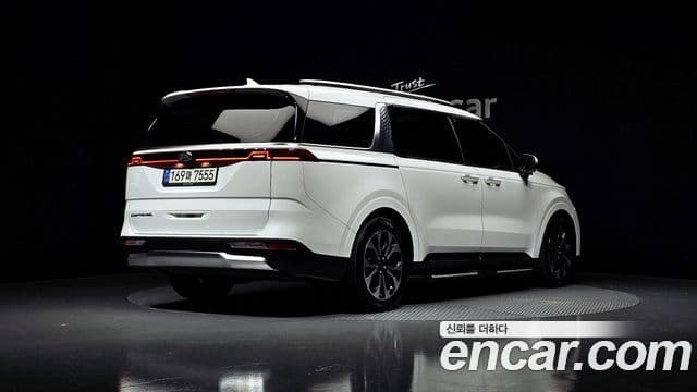 Kia Carnival 4세대 Signature, 2021 2
