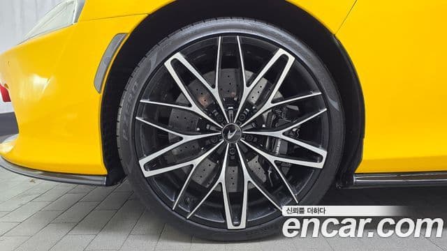 맥라렌 GT, 2022 все фото