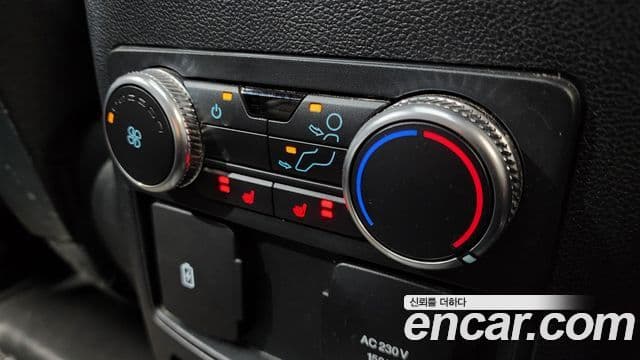 Ford Explorer 6세대 2.3 Limited 4WD, 2020 19