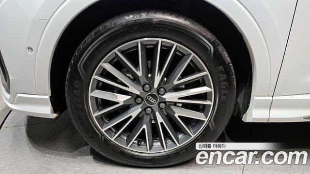 Audi Q3 (F3) Premium, 2023 все фото