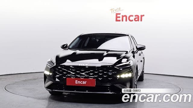 Kia K8 гибрид Signature, 2022 3