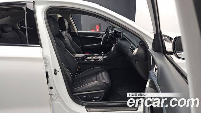 Genesis G70 Elite, 2020 12