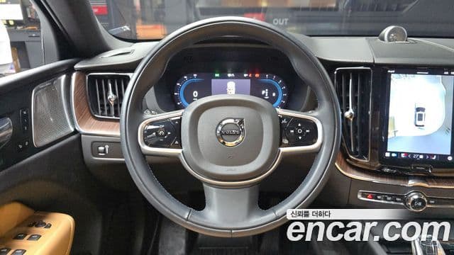 Volvo XC60 2세대 B5 Inscription, 2022 13