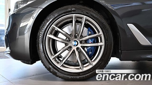 BMW 5시리즈 (G30) 530i M Sport, 2018 все фото
