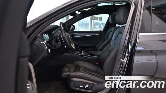 BMW 5시리즈 (G30) 530i M Sport, 2018 12