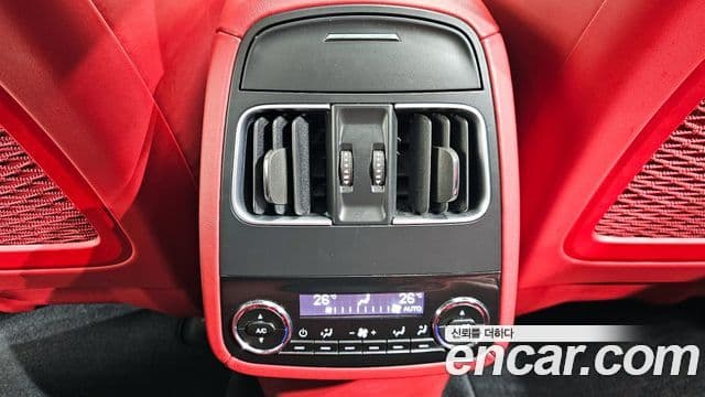 Maserati Levante 3.8 GTS AWD, 2020 17