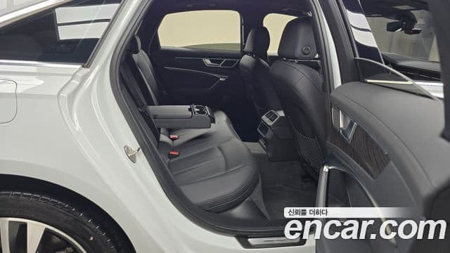 Audi A6 (C8) Premium, 2022 12