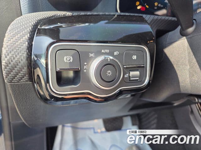 Mercedes-Benz A-класс W177 A220 седан, 2020 15