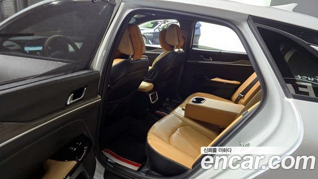 Kia K5 гибрид 3세대 Noblesse, 2023 11