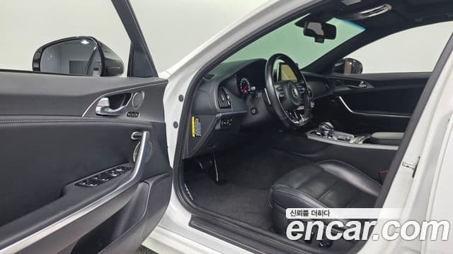 Kia 스팅어 GT, 2019 13