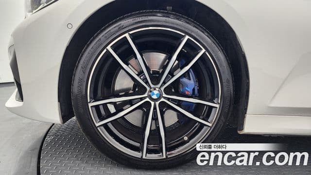 BMW 3시리즈 (G20) 330i xDrive M Sport, 2019 все фото
