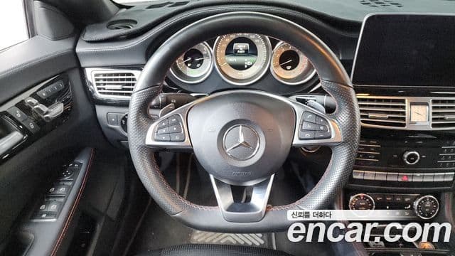 Mercedes-Benz CLS-класс W218 AMG Line, 2017 13