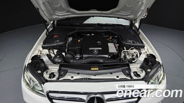 Mercedes-Benz E-класс W213 Avantgarde, 2019 6