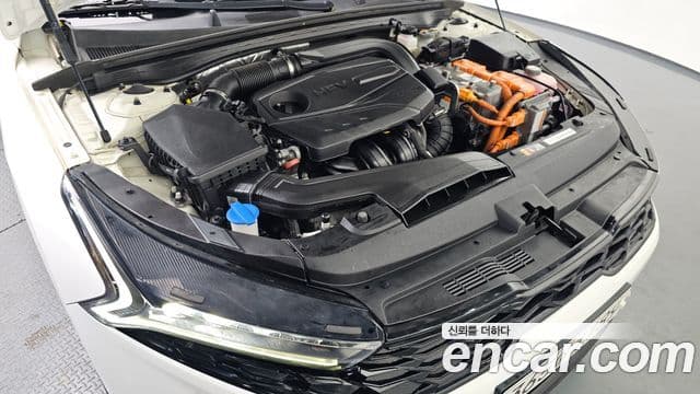 Kia K5 гибрид 3세대 Prestige, 2023 6