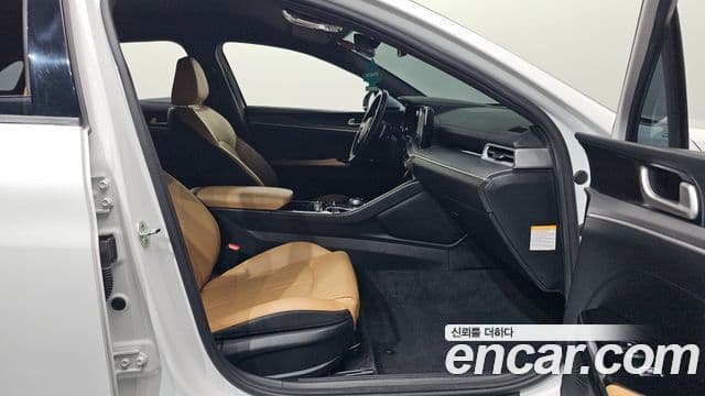 Kia K5 гибрид 3세대 Prestige, 2023 11