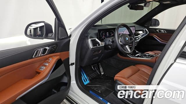 BMW X7 (G07) xDrive 40d M Sport 7인승, 2024 10