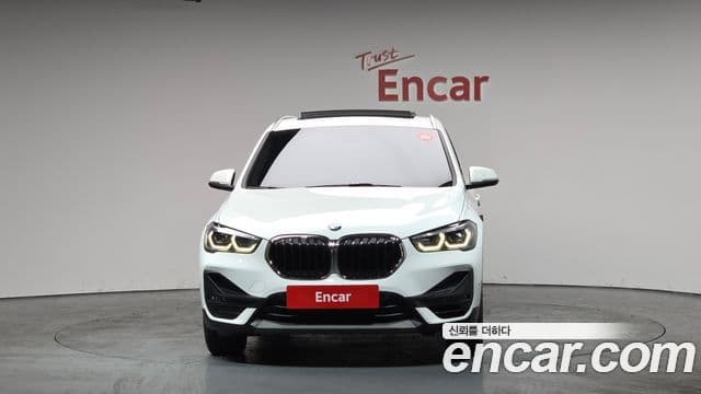 BMW X1 (F48) xDrive 20i Advantage, 2020 3