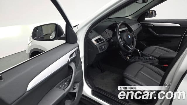 BMW X1 (F48) xDrive 20i Advantage, 2020 12