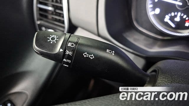 Hyundai Grandeur IG Modern, 2019 18