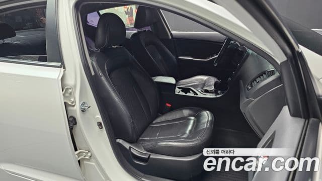 Kia K5 Luxury, 2013 11